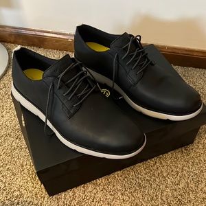 Brand new Cole Haan mens shoes